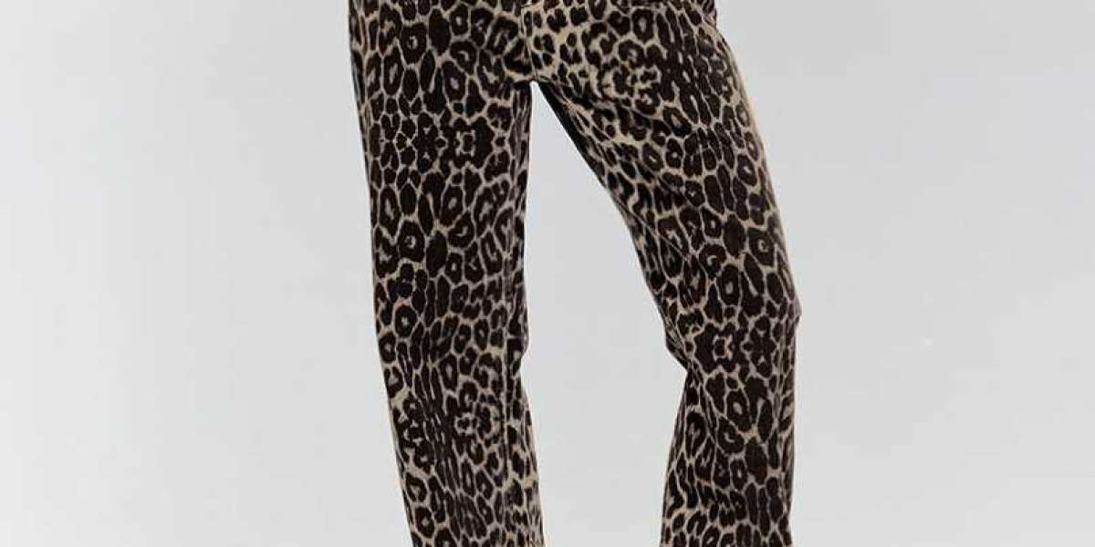 Three essential elements of Leopard Print Women Jeans design